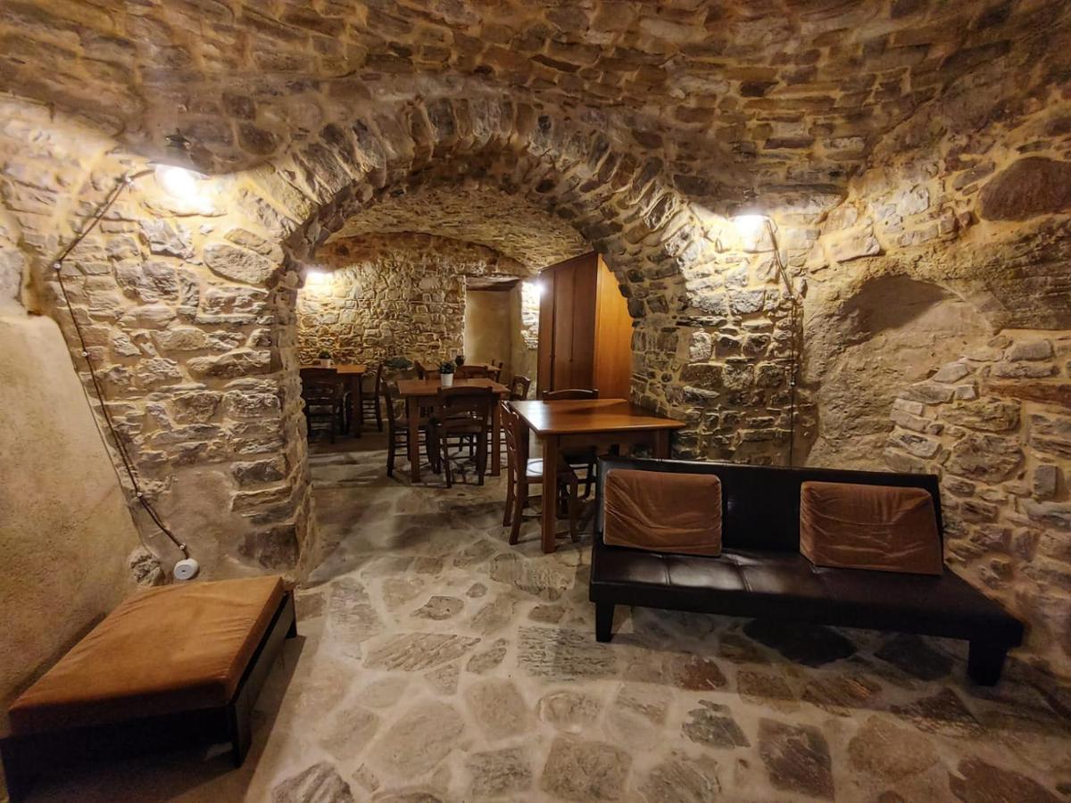 לינה וארוחת בוקר Baselice Borgo Sciugolo מראה חיצוני תמונה