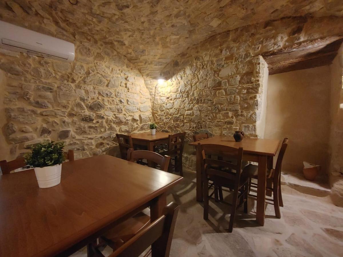 לינה וארוחת בוקר Baselice Borgo Sciugolo מראה חיצוני תמונה