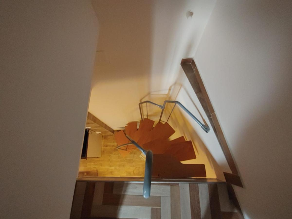 לינה וארוחת בוקר Baselice Borgo Sciugolo מראה חיצוני תמונה
