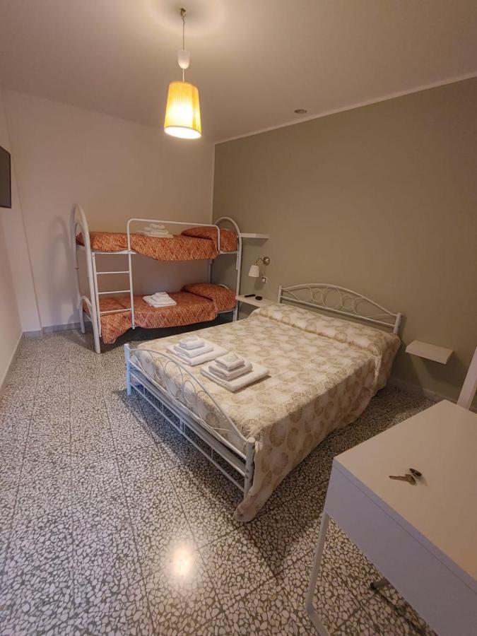לינה וארוחת בוקר Baselice Borgo Sciugolo מראה חיצוני תמונה