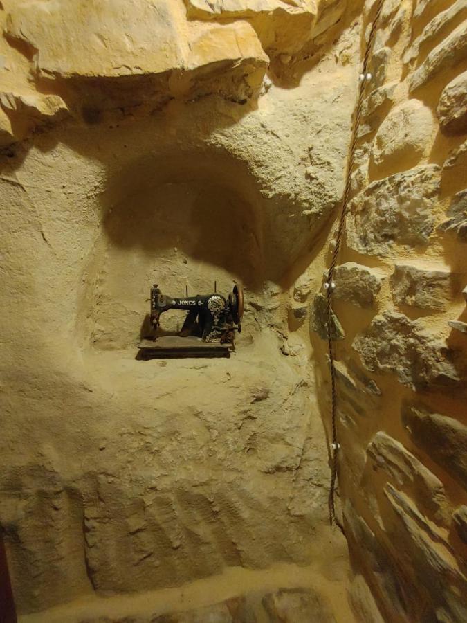 לינה וארוחת בוקר Baselice Borgo Sciugolo מראה חיצוני תמונה